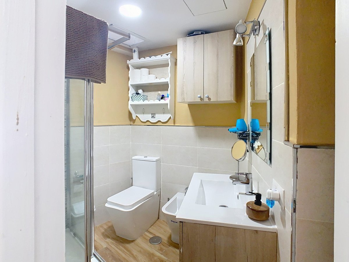 Se vende Pareada de 2 dormitorios en Costa Del Sol East, Málaga, España