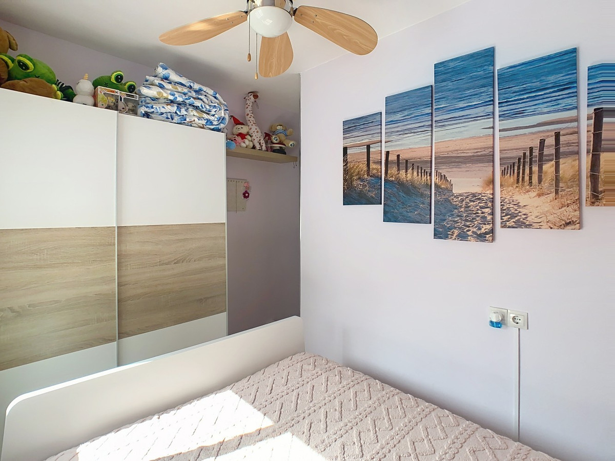 Se vende Pareada de 2 dormitorios en Costa Del Sol East, Málaga, España