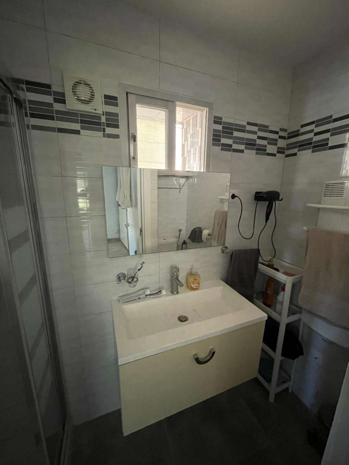 Se vende Villa - Chalet de 5 dormitorios en Costa Del Sol, Málaga, España