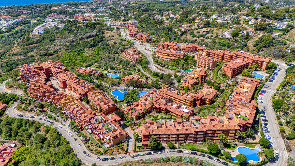 Se vende Apartamento Planta Media de 2 dormitorios en Costa Del Sol, Málaga, España