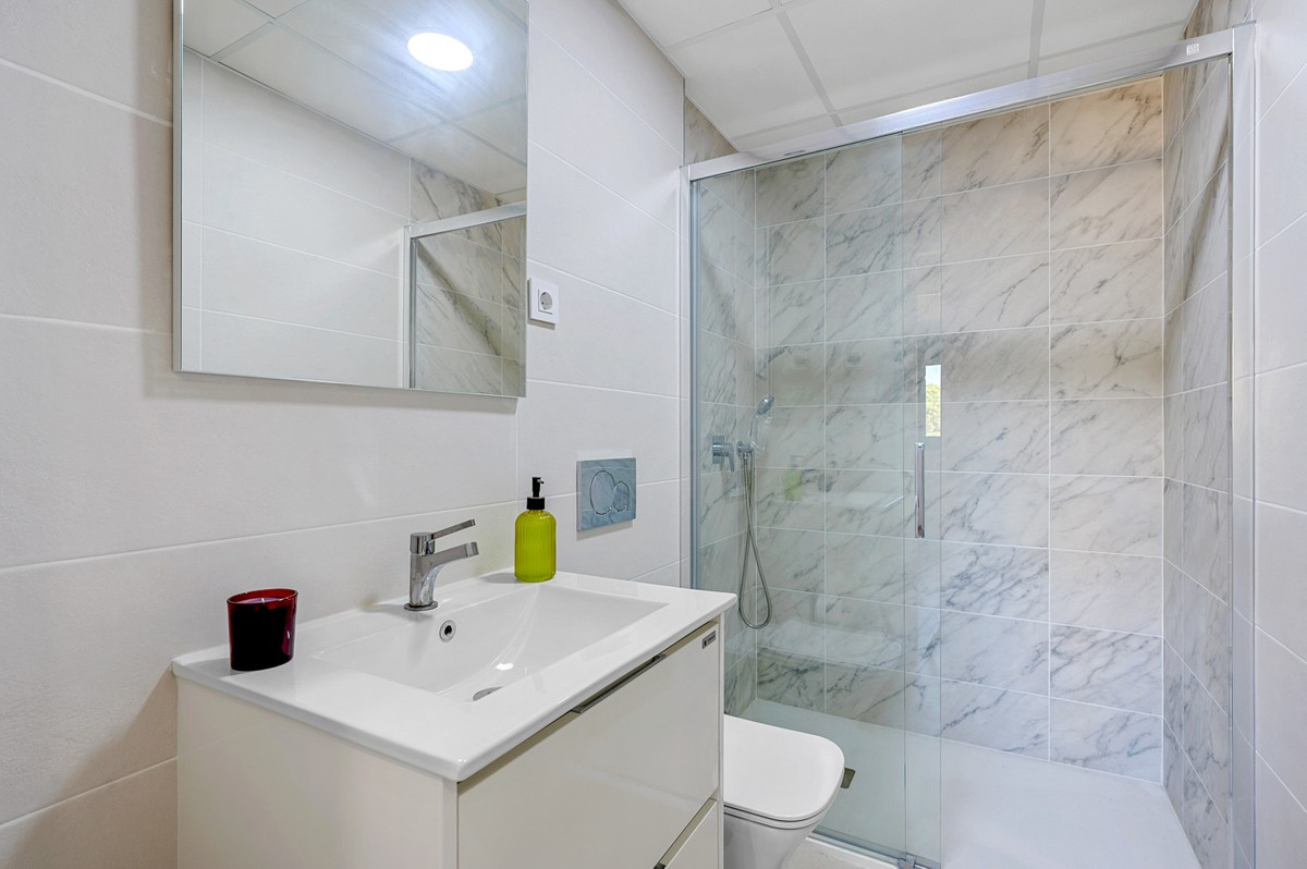 2 Bed Apartment for sale in Punta Prima Costa Blanca, Alicante, Spain
