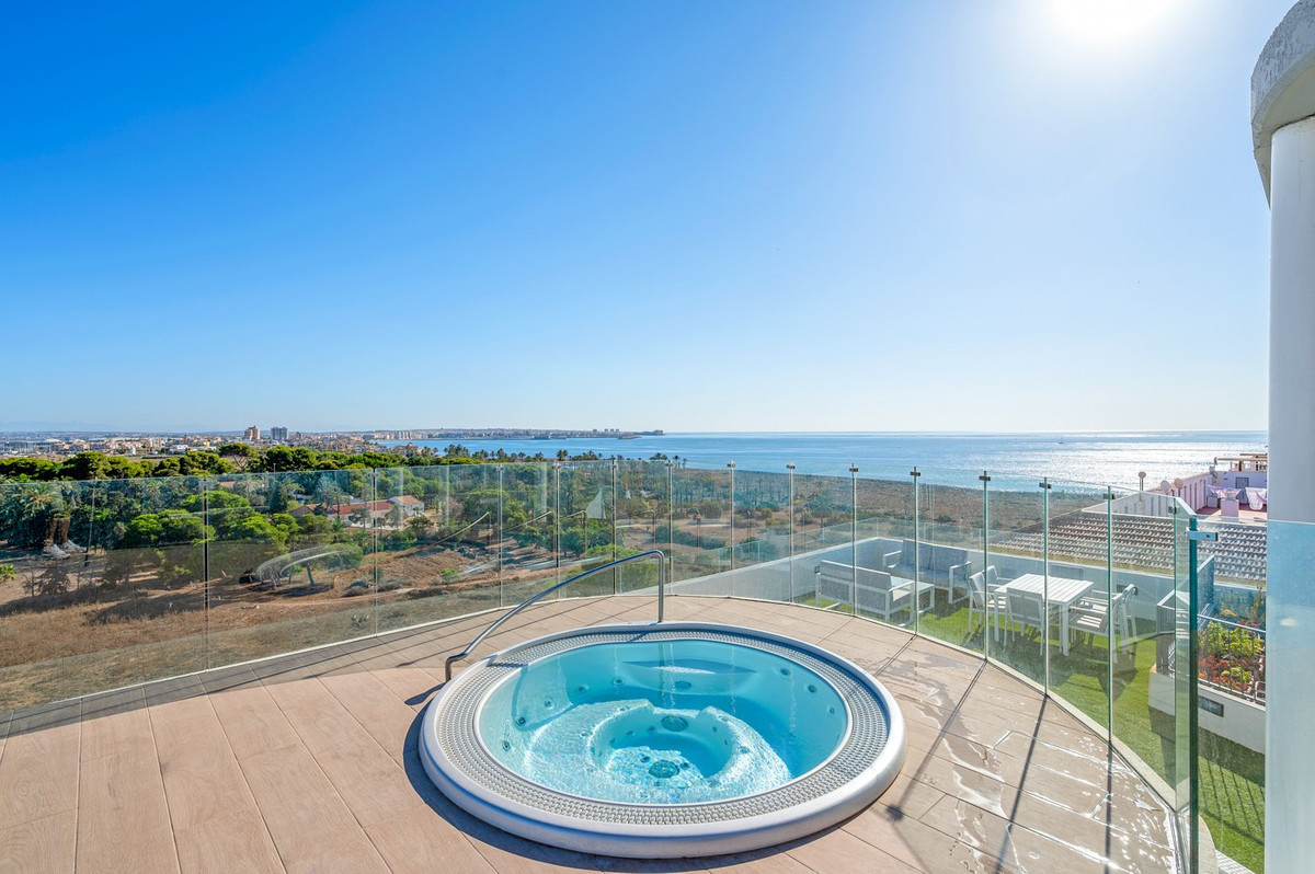 2 Bed Apartment for sale in Punta Prima Costa Blanca, Alicante, Spain