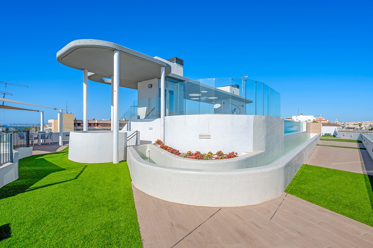 2 Bed Apartment for sale in Punta Prima Costa Blanca, Alicante, Spain