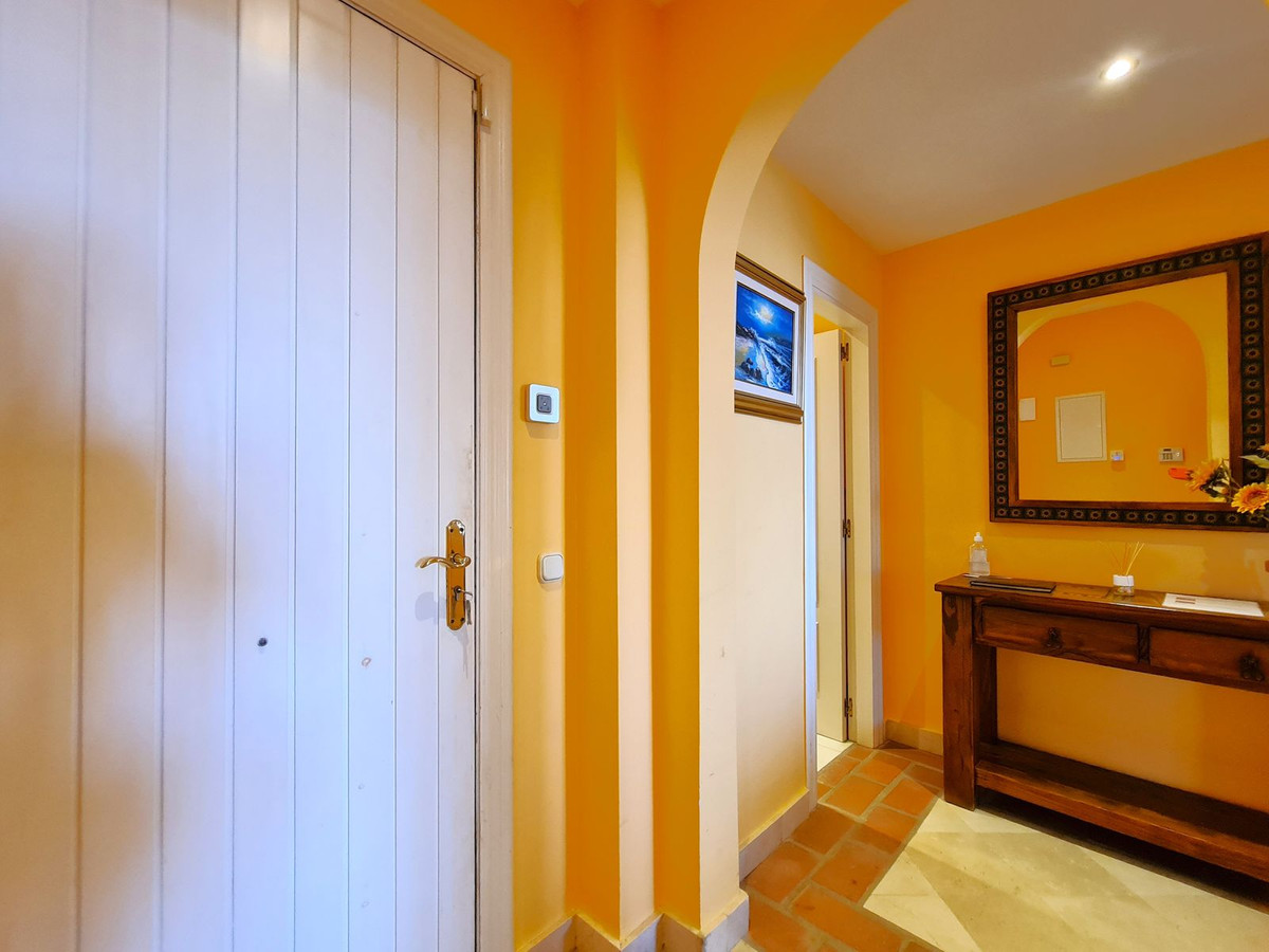 Se vende Apartamento Planta Baja de 3 dormitorios en Costa Del Sol, Málaga, España