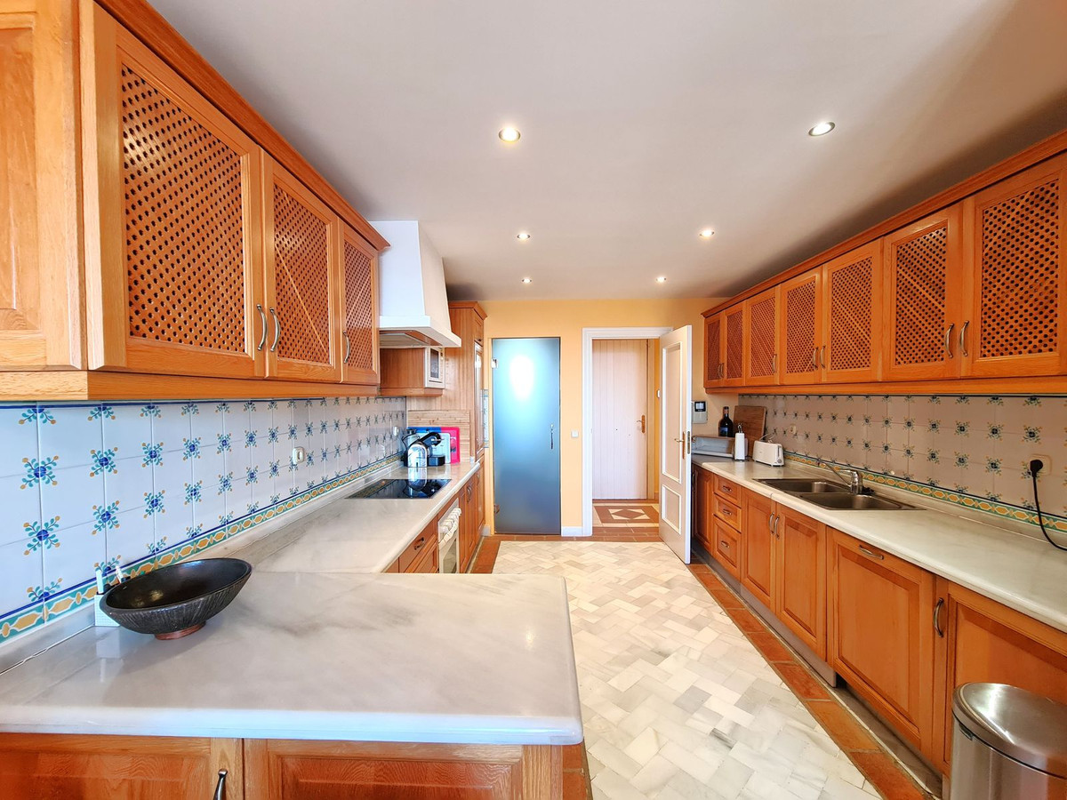 Se vende Apartamento Planta Baja de 3 dormitorios en Costa Del Sol, Málaga, España