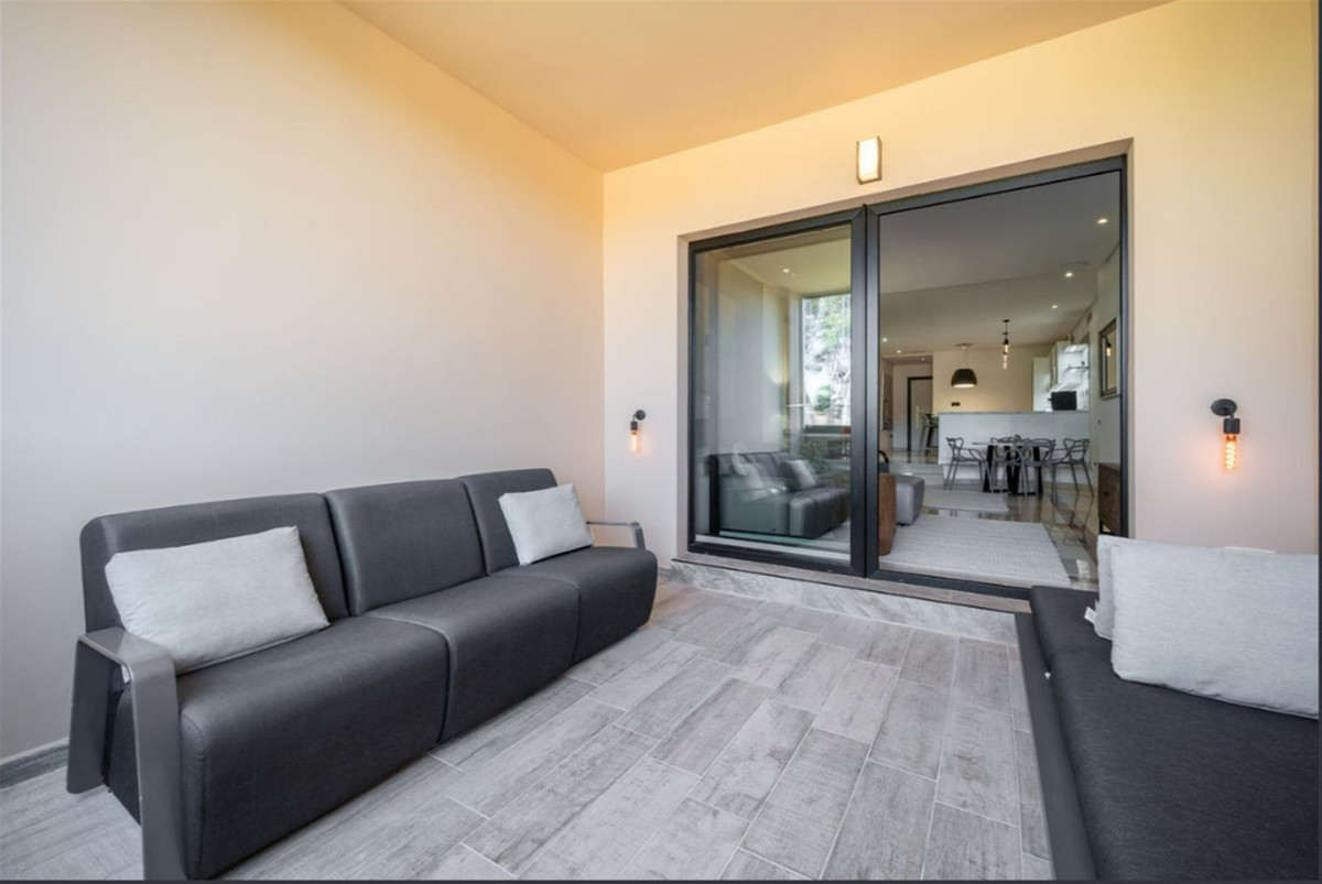 Se vende Apartamento Planta Media de 3 dormitorios en Costa Del Sol, Málaga, España