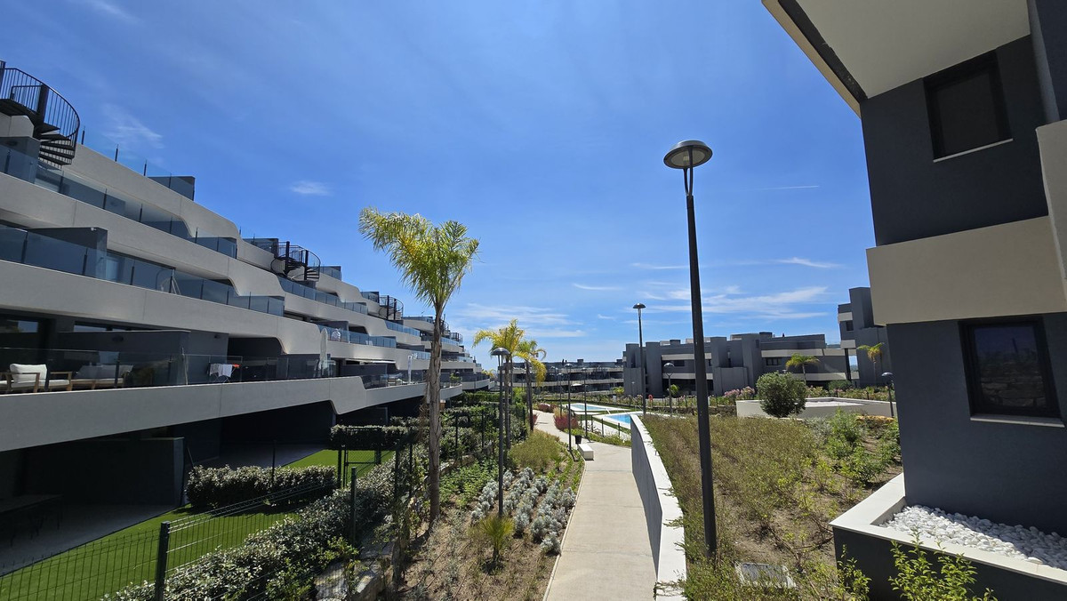 3 Bed Apartment for sale in New Golden Mile Costa Del Sol, Málaga, Spain