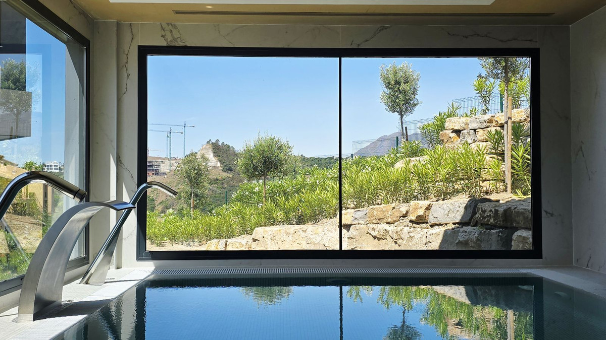 3 Bed Apartment for sale in New Golden Mile Costa Del Sol, Málaga, Spain