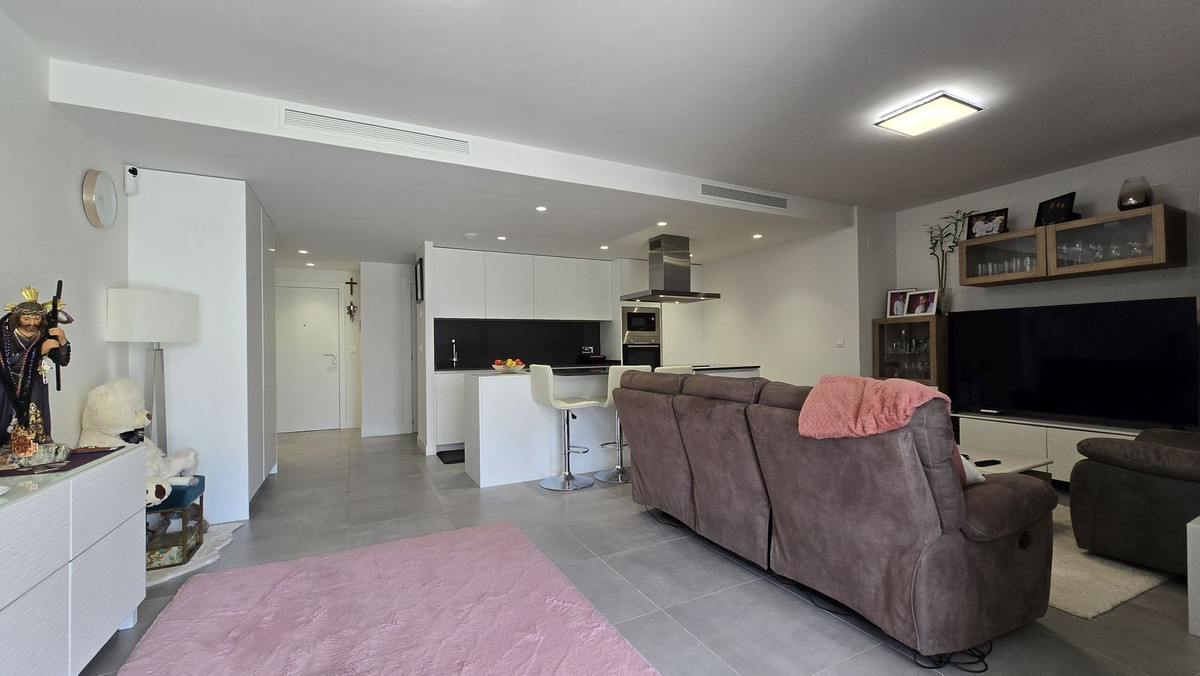 3 Bed Apartment for sale in New Golden Mile Costa Del Sol, Málaga, Spain