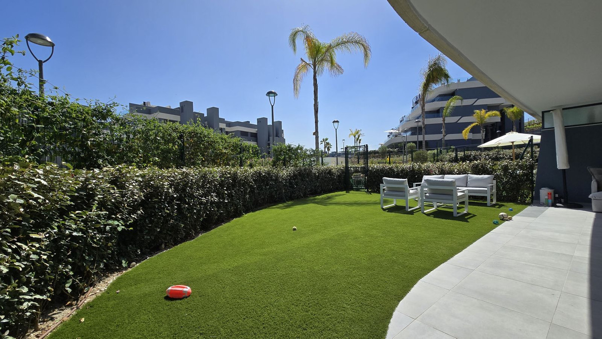 3 Bed Apartment for sale in New Golden Mile Costa Del Sol, Málaga, Spain