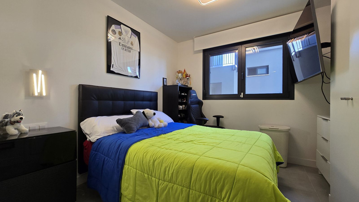 3 Bed Apartment for sale in New Golden Mile Costa Del Sol, Málaga, Spain