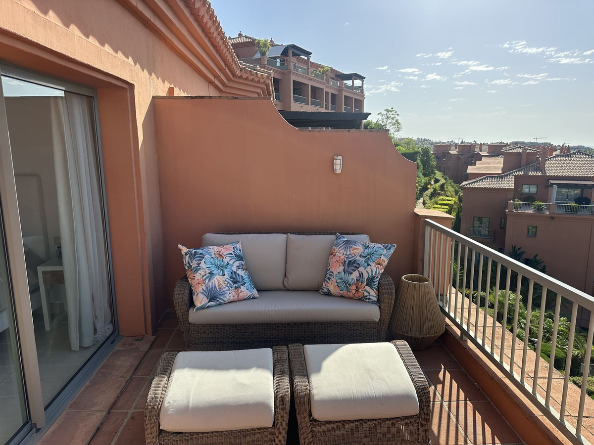 3 Bed Apartment for sale in Los Flamingos Costa Del Sol, Málaga, Spain