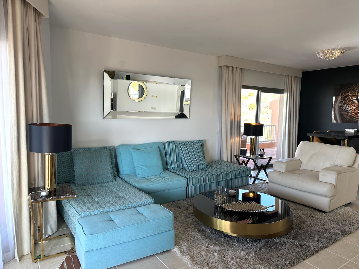 3 Bed Apartment for sale in Los Flamingos Costa Del Sol, Málaga, Spain