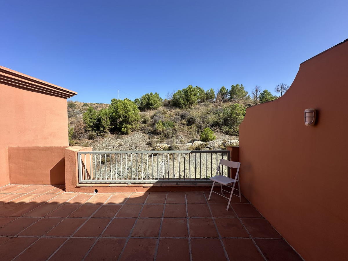 3 Bed Apartment for sale in Los Flamingos Costa Del Sol, Málaga, Spain