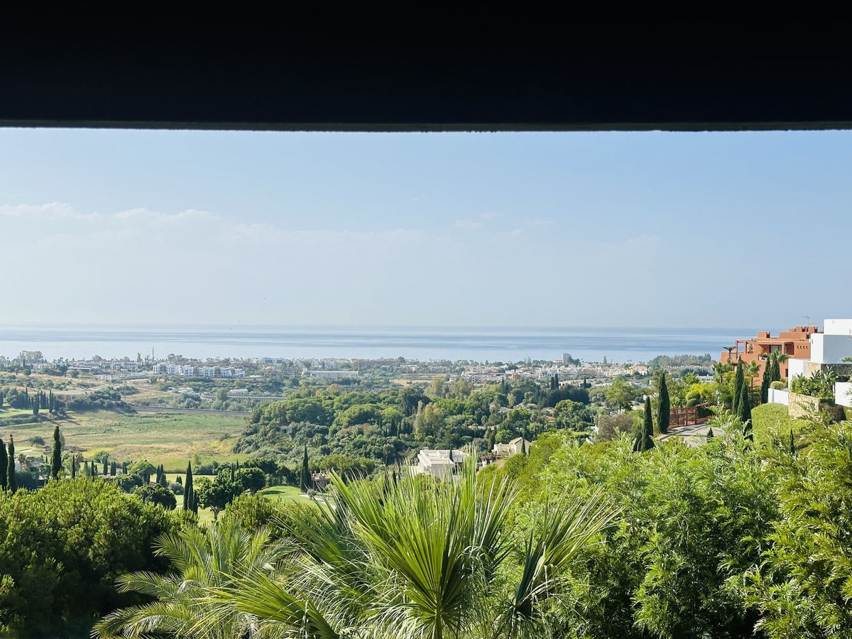 3 Bed Apartment for sale in Los Flamingos Costa Del Sol, Málaga, Spain