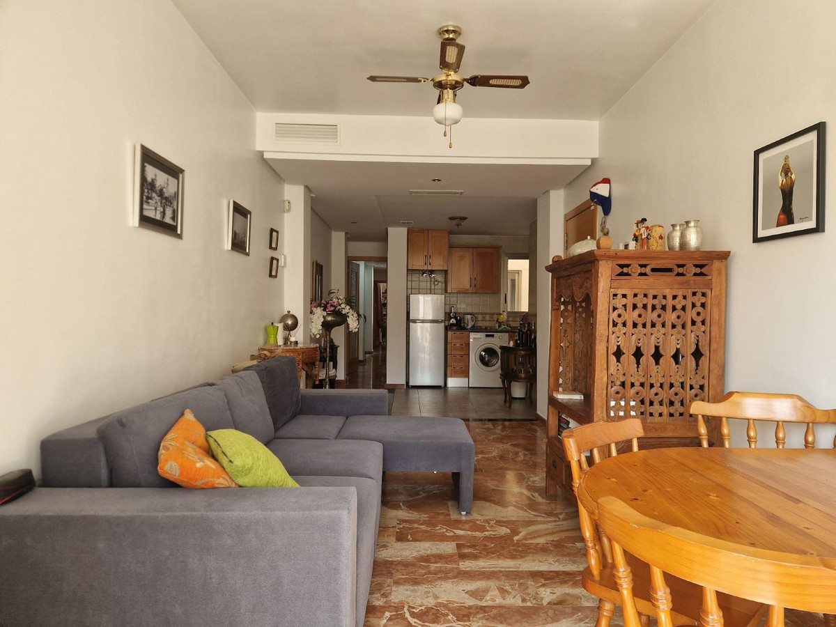 Se vende Apartamento Planta Media de 3 dormitorios en Costa Blanca, Alicante, España
