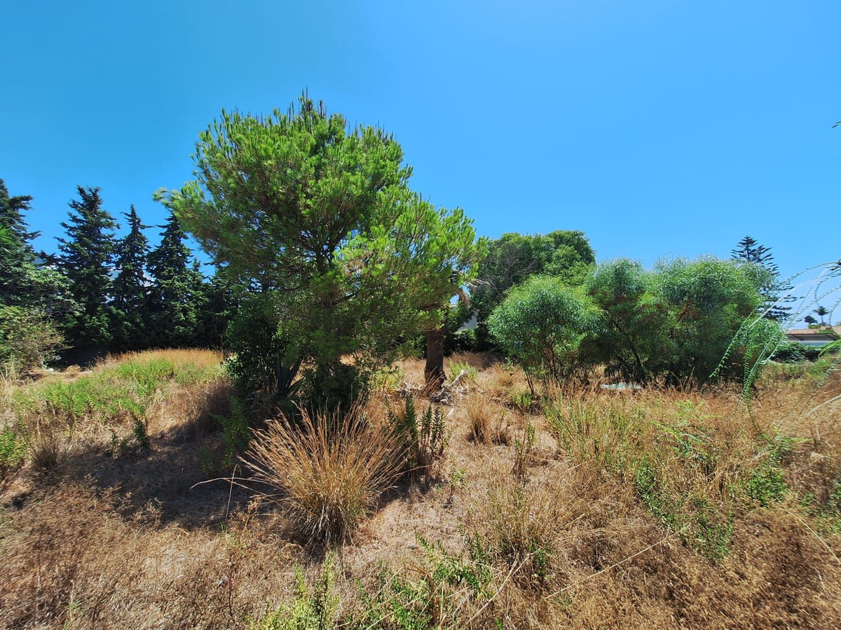 Plots for sale in Atalaya Costa Del Sol, Málaga, Spain