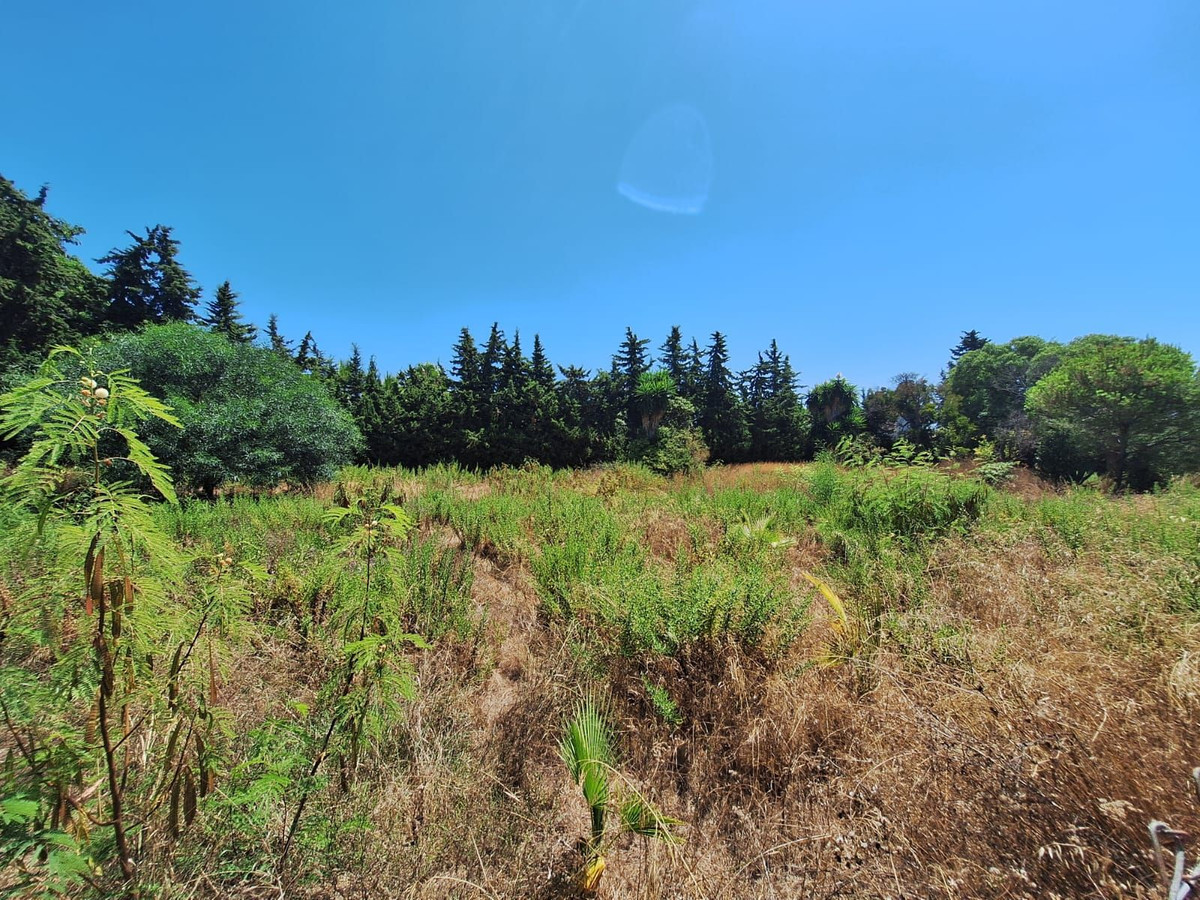 Plots for sale in Atalaya Costa Del Sol, Málaga, Spain