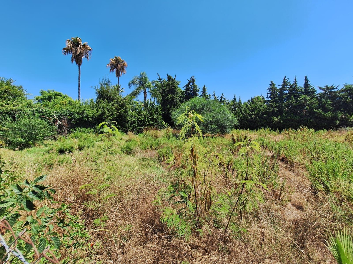 Plots for sale in Atalaya Costa Del Sol, Málaga, Spain