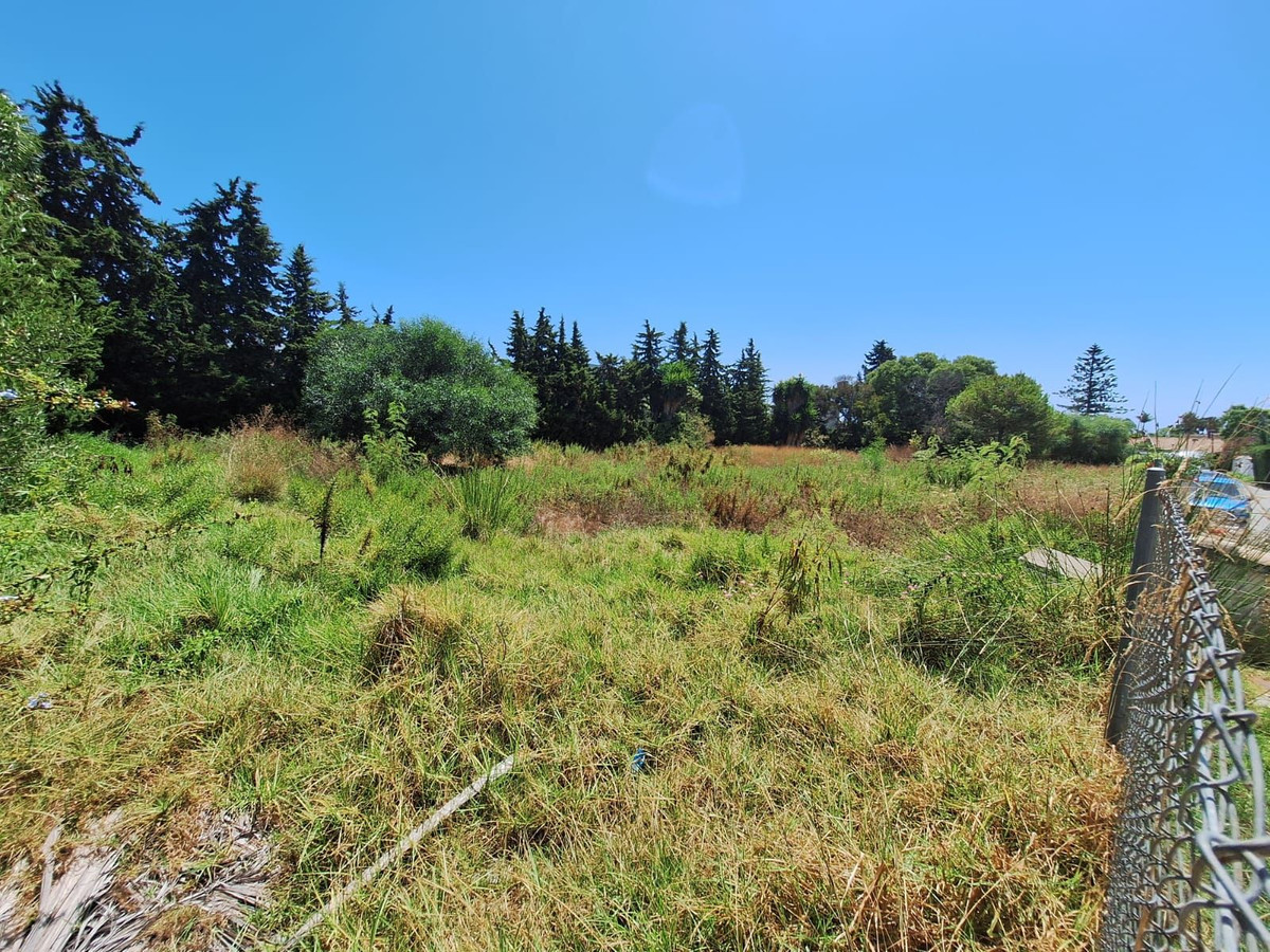 Plots for sale in Atalaya Costa Del Sol, Málaga, Spain