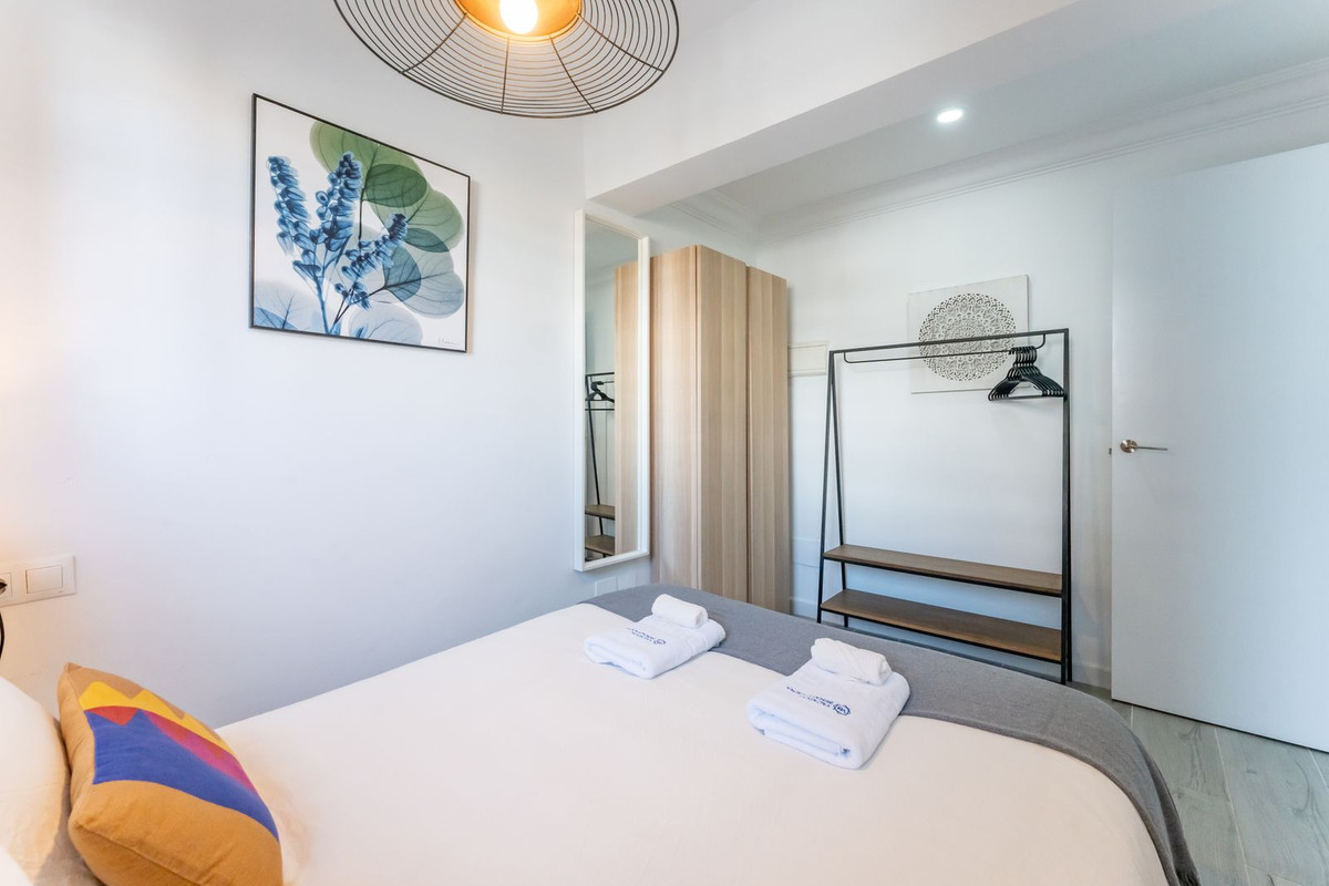 7 Bed Apartment for sale in Benalmadena Costa Costa Del Sol, Málaga, Spain