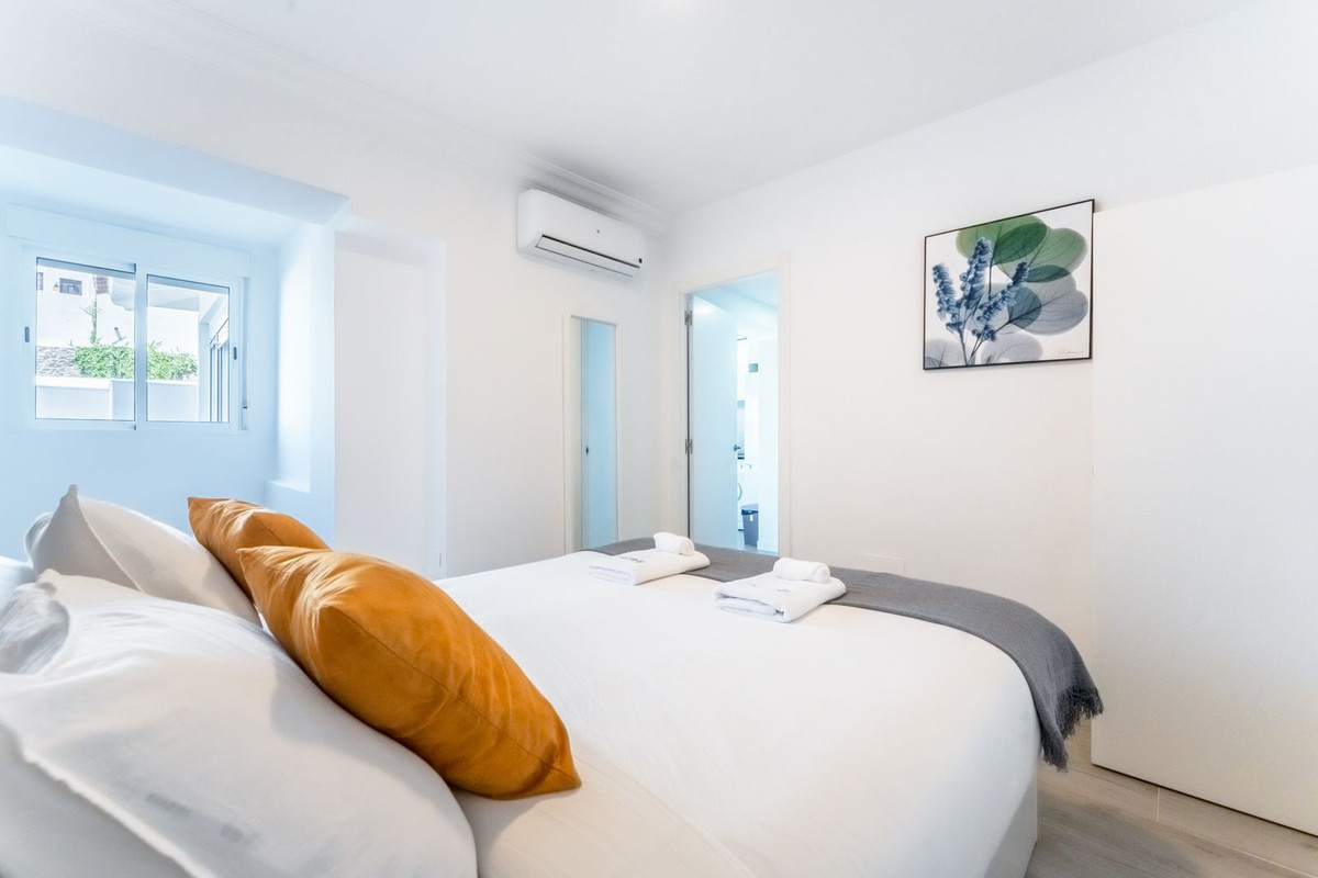 7 Bed Apartment for sale in Benalmadena Costa Costa Del Sol, Málaga, Spain
