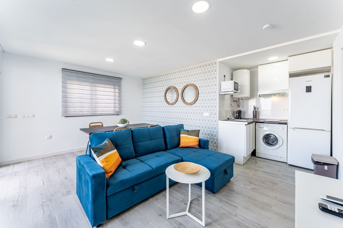 7 Bed Apartment for sale in Benalmadena Costa Costa Del Sol, Málaga, Spain