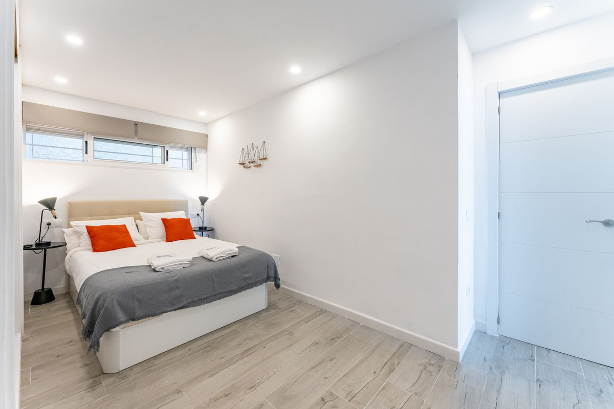 7 Bed Apartment for sale in Benalmadena Costa Costa Del Sol, Málaga, Spain