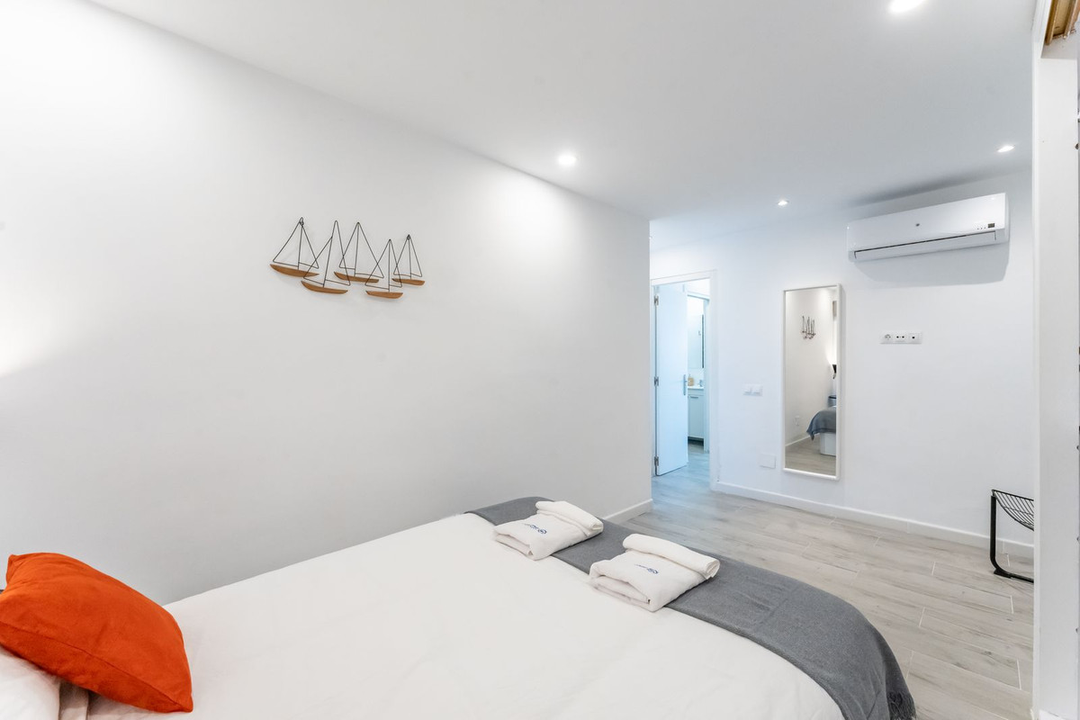 7 Bed Apartment for sale in Benalmadena Costa Costa Del Sol, Málaga, Spain