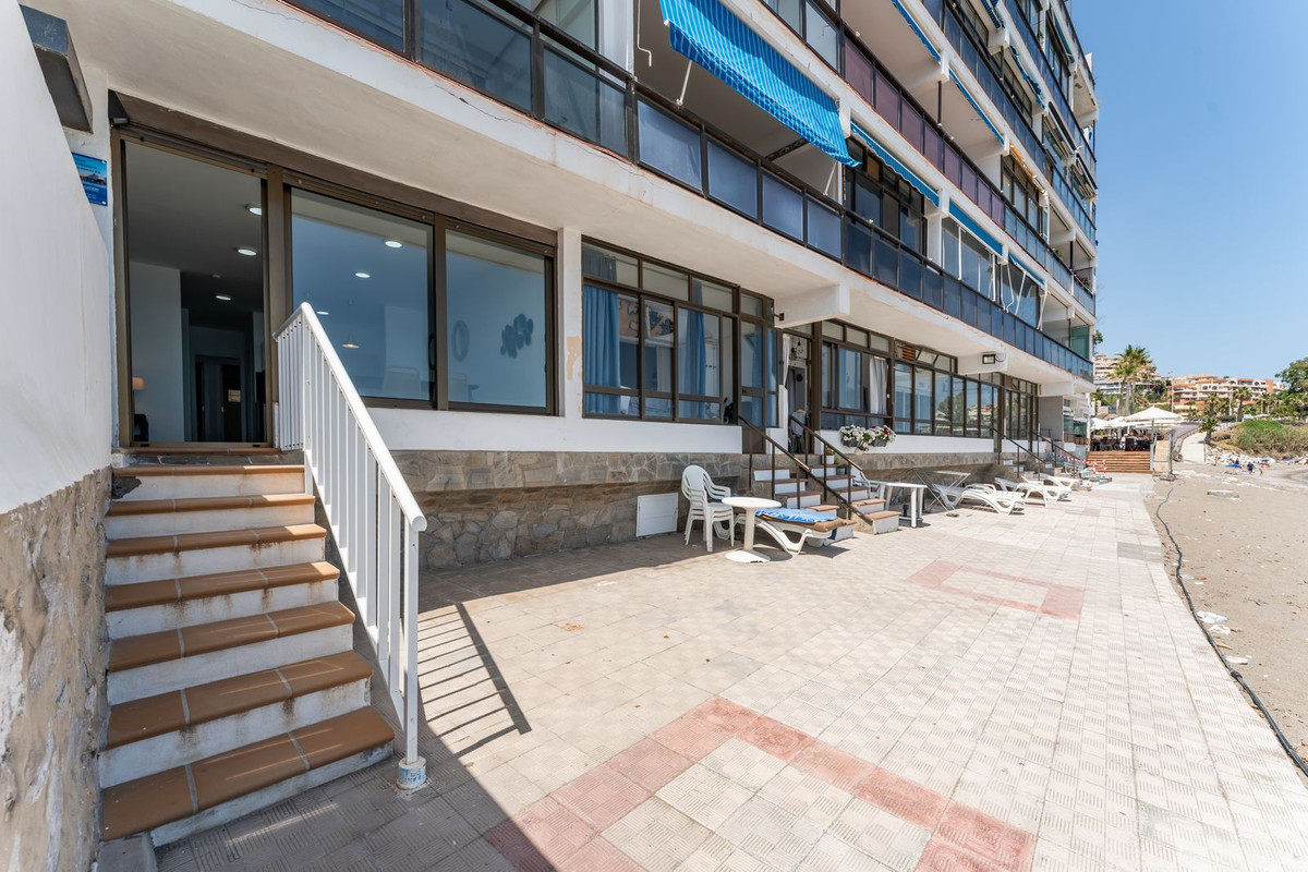 7 Bed Apartment for sale in Benalmadena Costa Costa Del Sol, Málaga, Spain