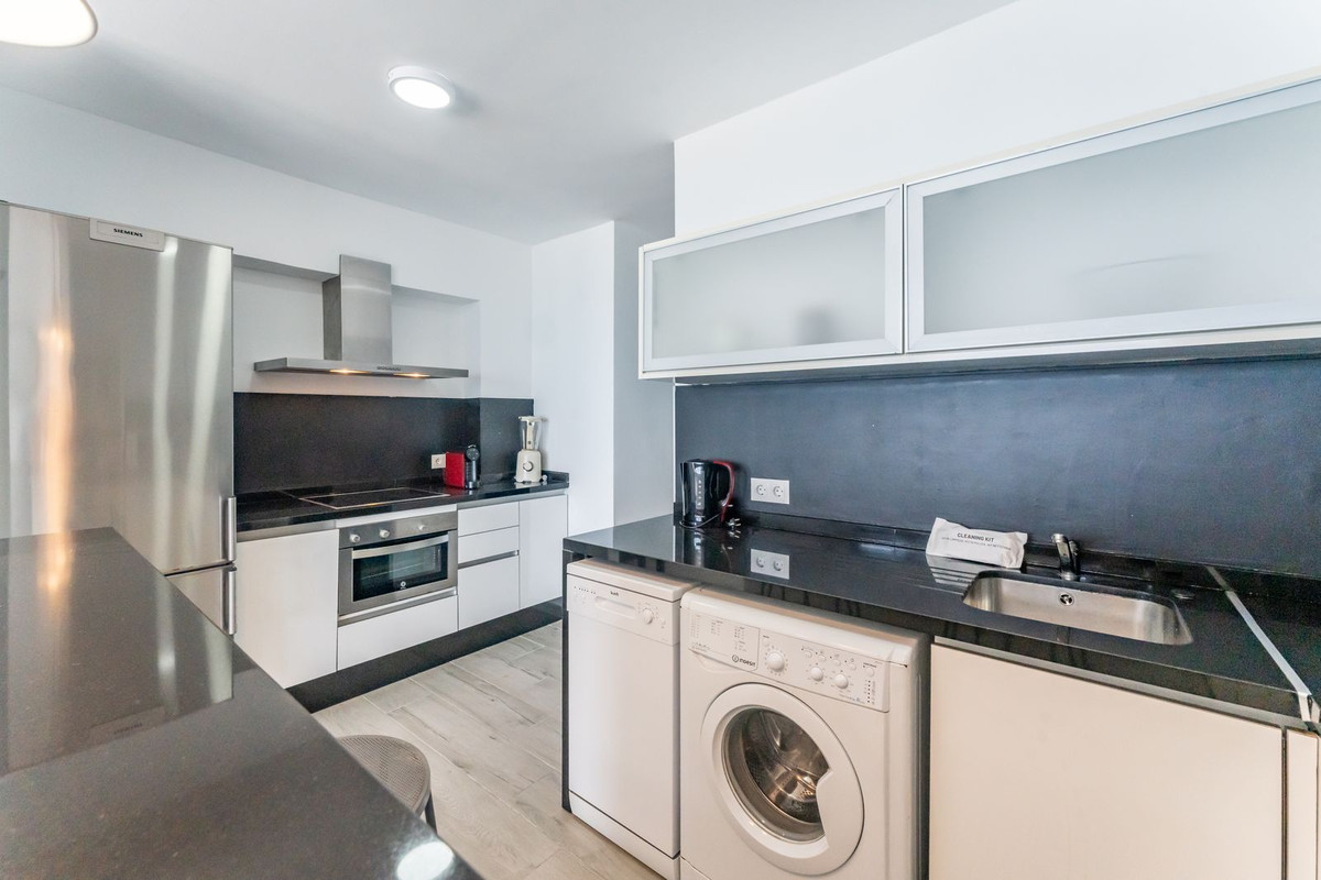 7 Bed Apartment for sale in Benalmadena Costa Costa Del Sol, Málaga, Spain