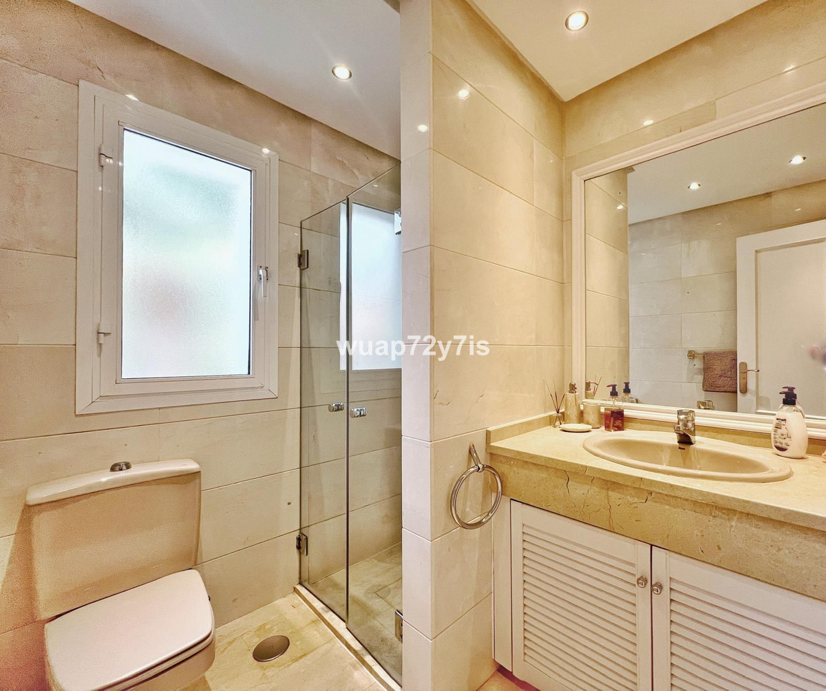 2 Bed Apartment for sale in Costalita Costa Del Sol, Málaga, Spain