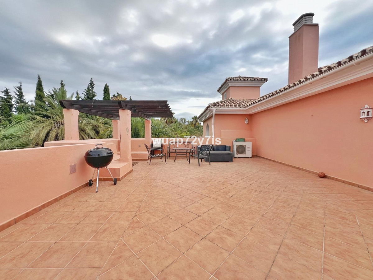 2 Bed Apartment for sale in Costalita Costa Del Sol, Málaga, Spain