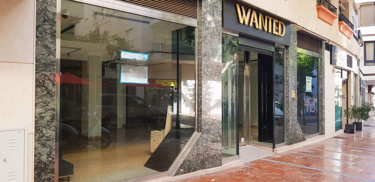 Commercial unit for sale in Marbella Costa Del Sol, Málaga, Spain