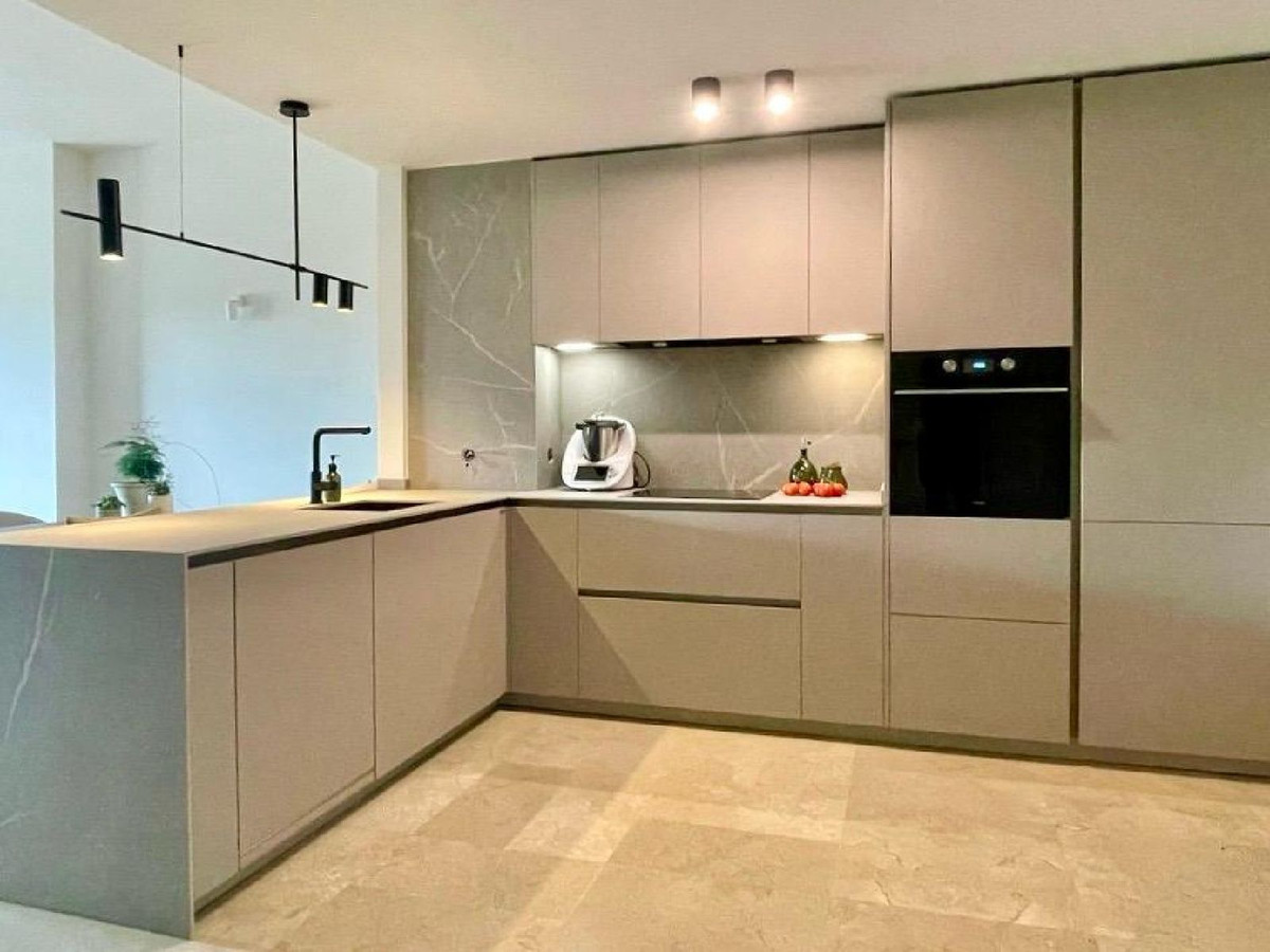 2 Bed Apartment for sale in Manilva Costa Del Sol, Málaga, Spain