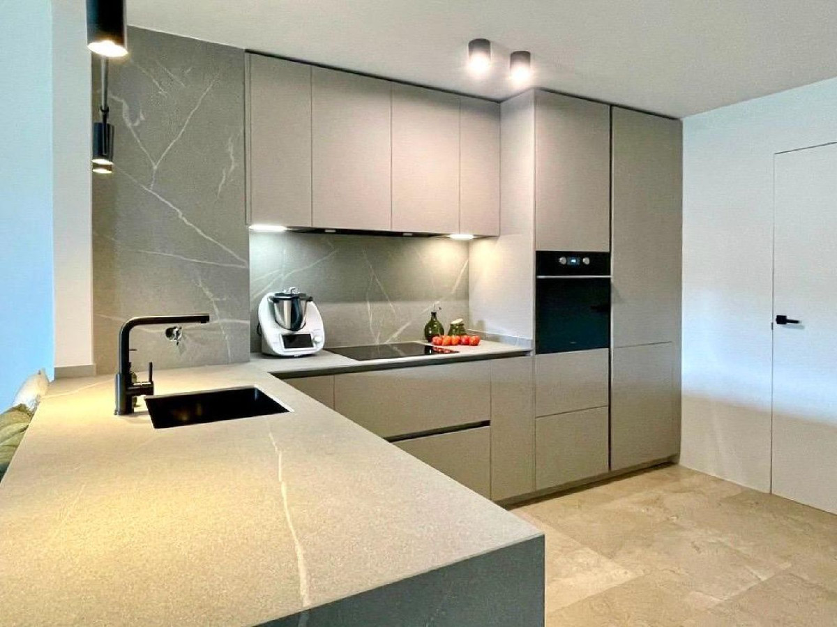 2 Bed Apartment for sale in Manilva Costa Del Sol, Málaga, Spain