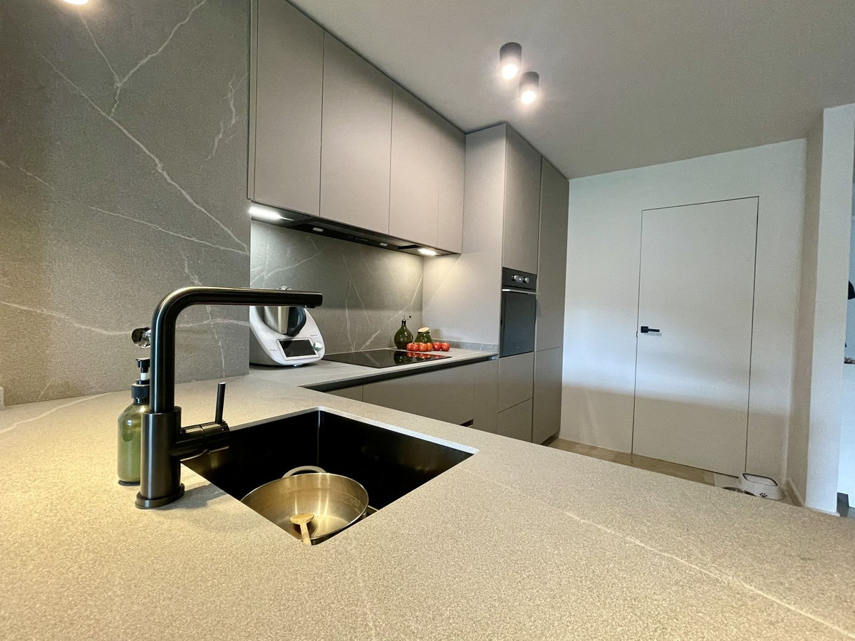 2 Bed Apartment for sale in Manilva Costa Del Sol, Málaga, Spain
