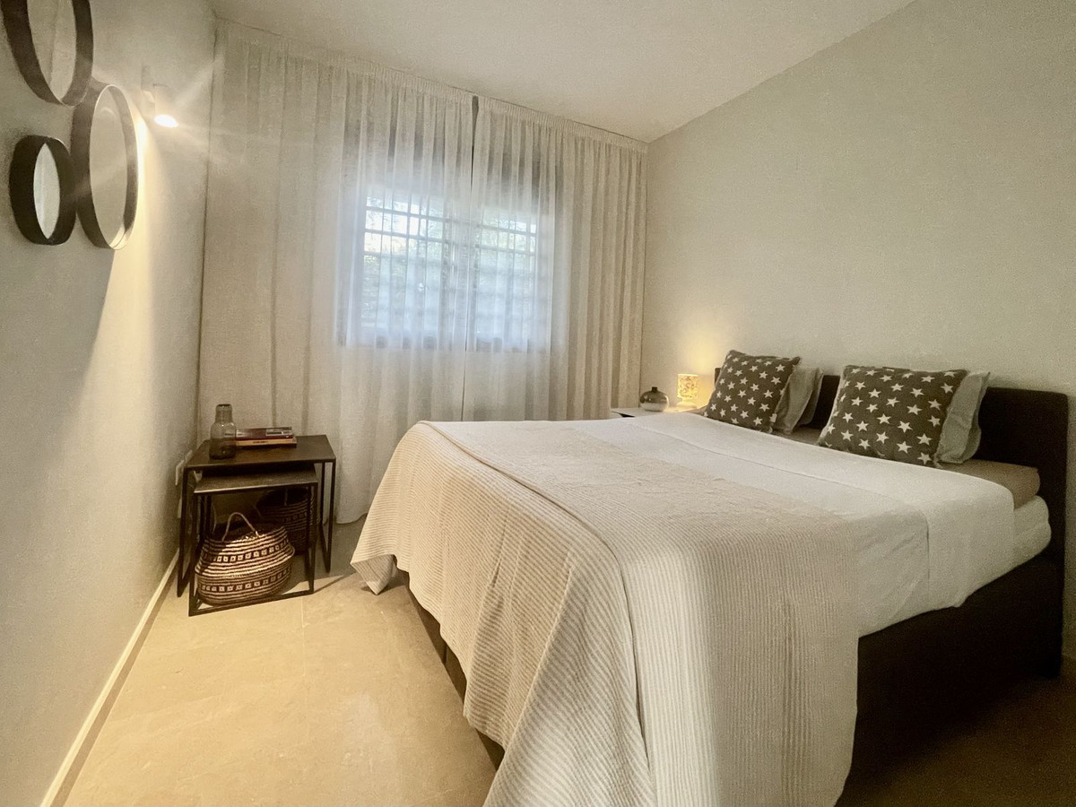 2 Bed Apartment for sale in Manilva Costa Del Sol, Málaga, Spain