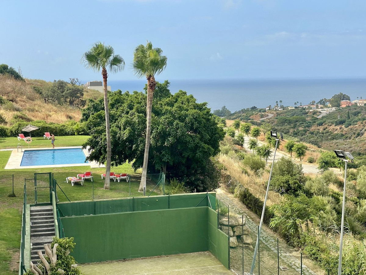 2 Bed Apartment for sale in Manilva Costa Del Sol, Málaga, Spain