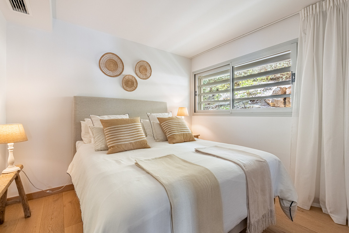 3 Bed Apartment for sale in Fuengirola Costa Del Sol, Málaga, Spain