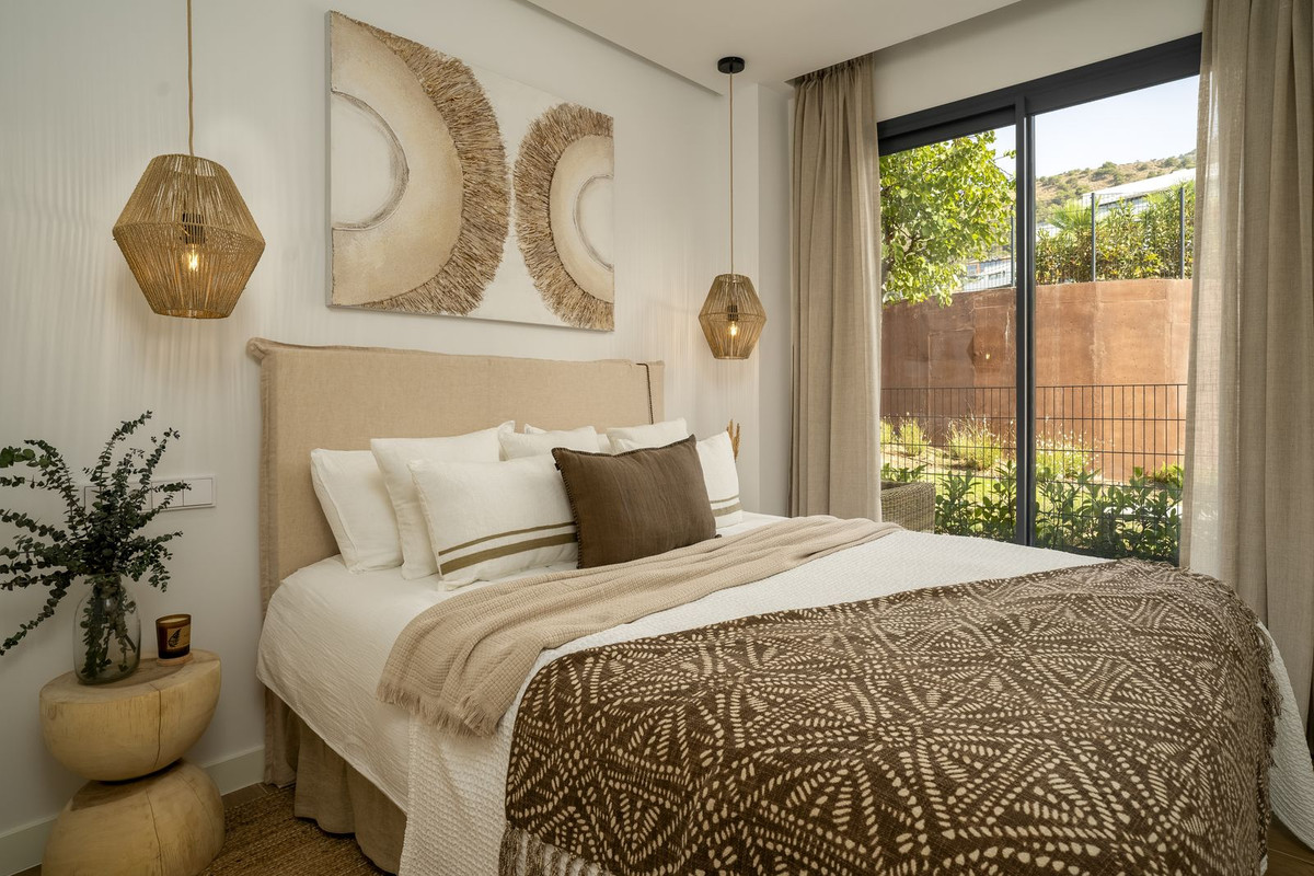 3 Bed Apartment for sale in Fuengirola Costa Del Sol, Málaga, Spain