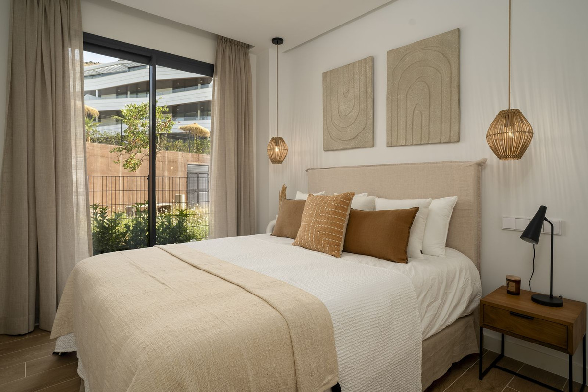 3 Bed Apartment for sale in Fuengirola Costa Del Sol, Málaga, Spain