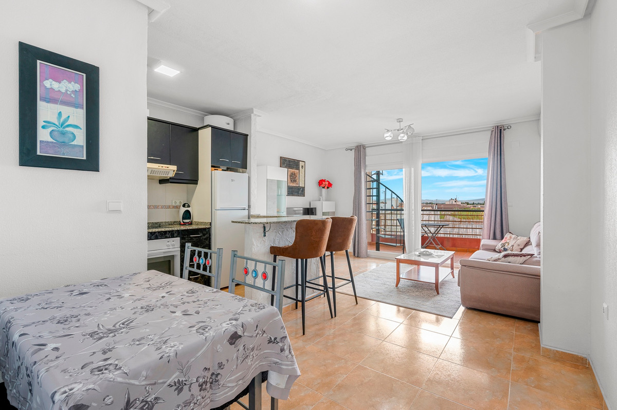 Se vende Ático de 2 dormitorios en Costa Blanca, Alicante, España