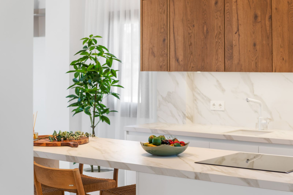 4 Bed Apartment for sale in La Duquesa Costa Del Sol, Málaga, Spain