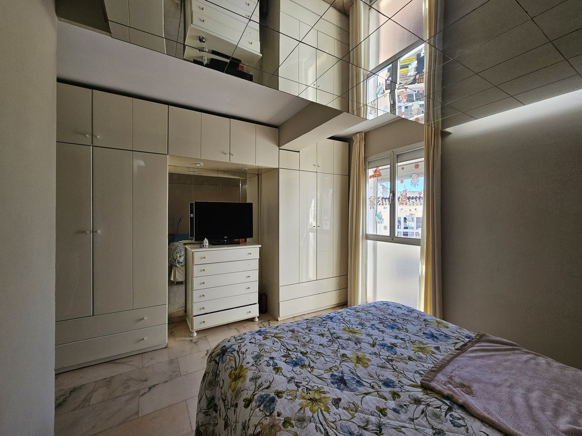 3 Bed Apartment for sale in Estepona Costa Del Sol, Málaga, Spain