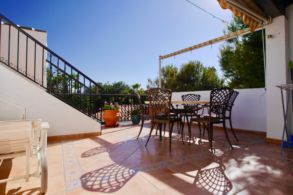 3 Bed Apartment for sale in Puerto De Cabopino Costa Del Sol, Málaga, Spain