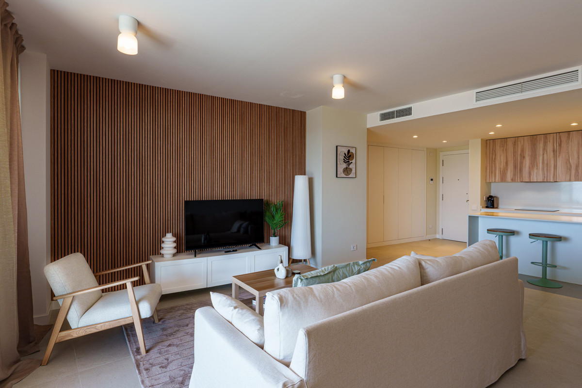 Se vende Apartamento Planta Media de 2 dormitorios en Costa Del Sol, Málaga, España