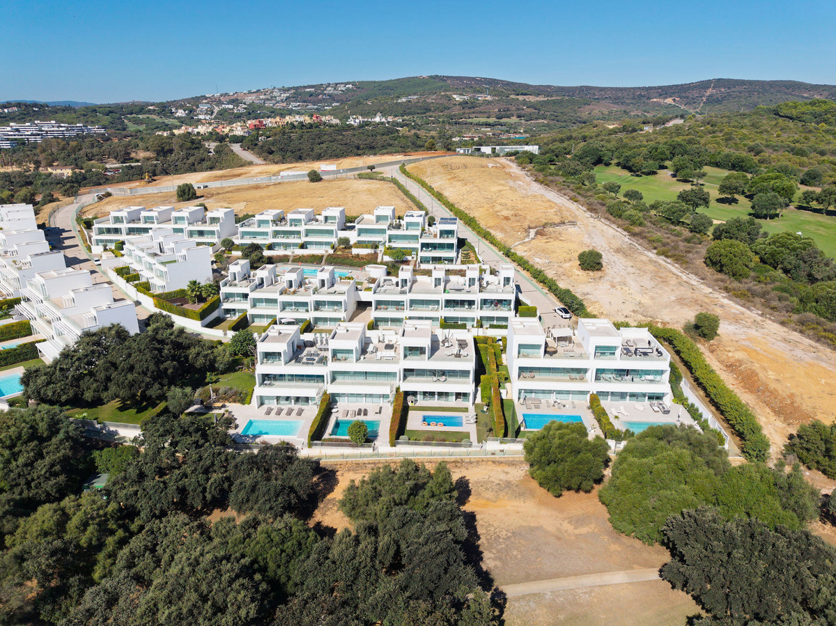 Se vende Villa - Chalet de 5 dormitorios en Costa Del Sol, Cadiz, España