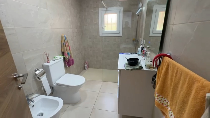 Se vende Villa - Chalet de 4 dormitorios en Costa Blanca, Alicante, España