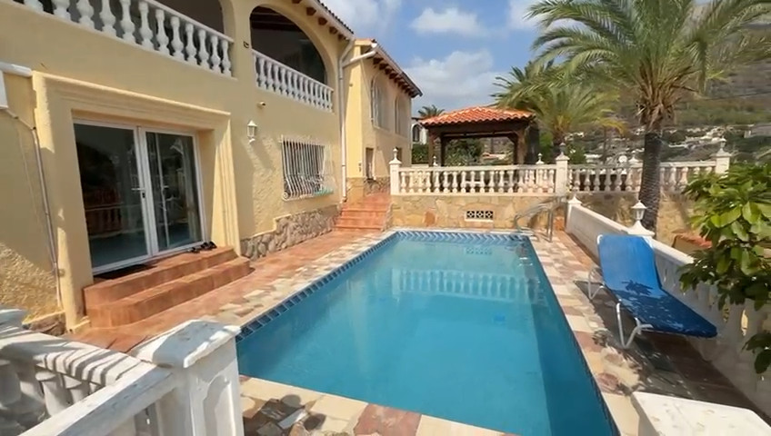 Se vende Villa - Chalet de 4 dormitorios en Costa Blanca, Alicante, España